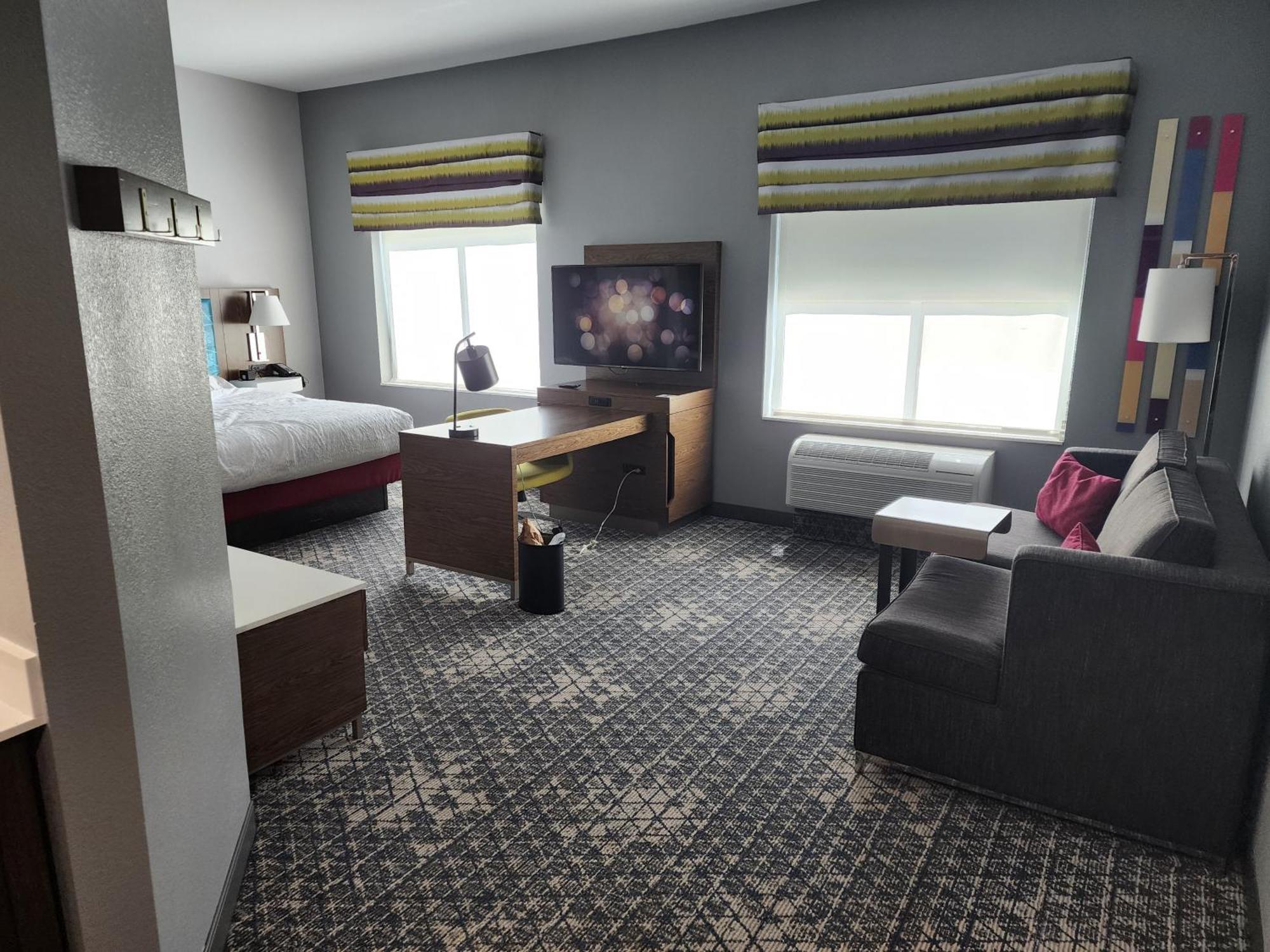 Hampton Inn & Suites Pittsburgh New Stanton Pa Ngoại thất bức ảnh
