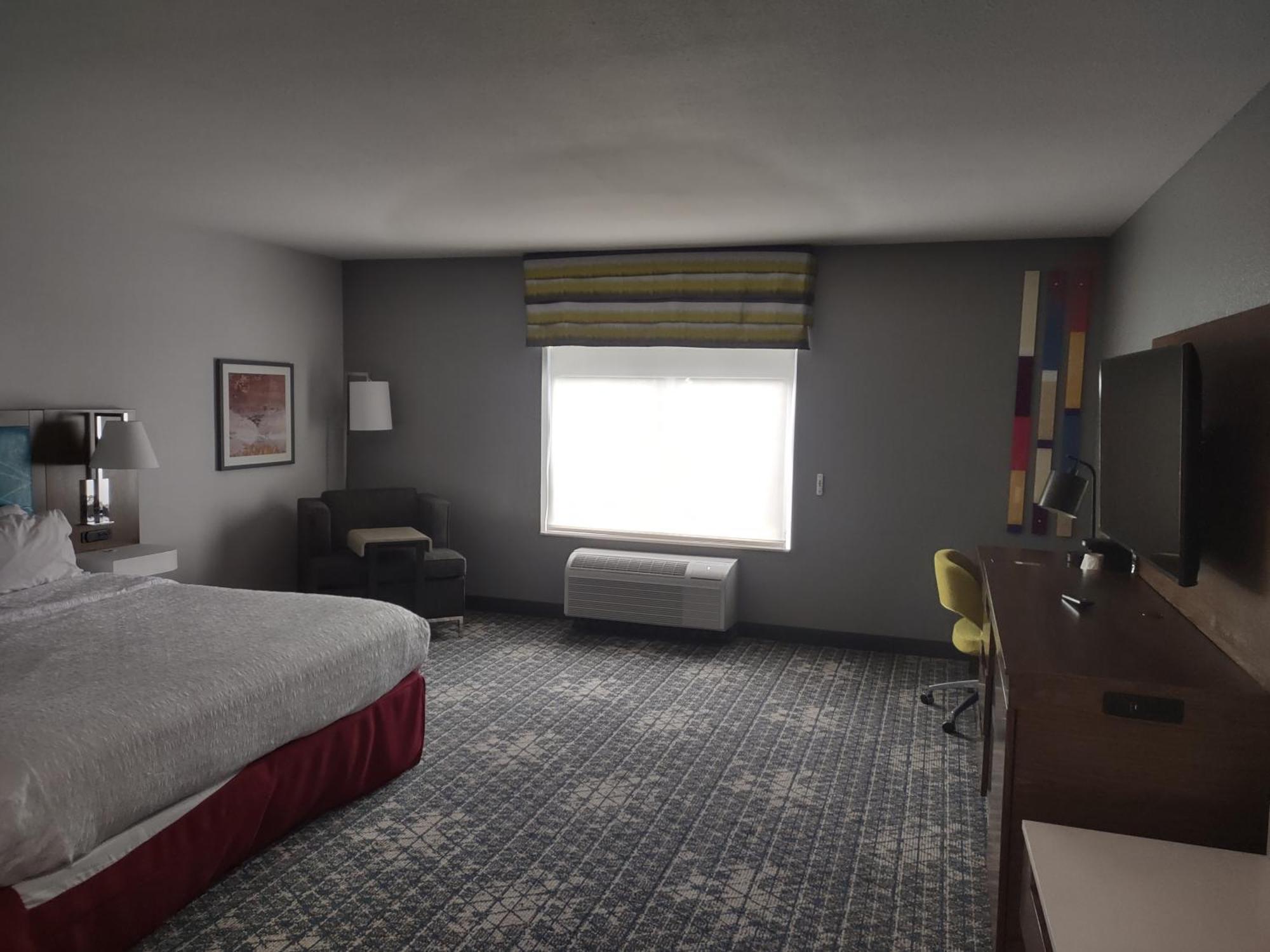 Hampton Inn & Suites Pittsburgh New Stanton Pa Ngoại thất bức ảnh