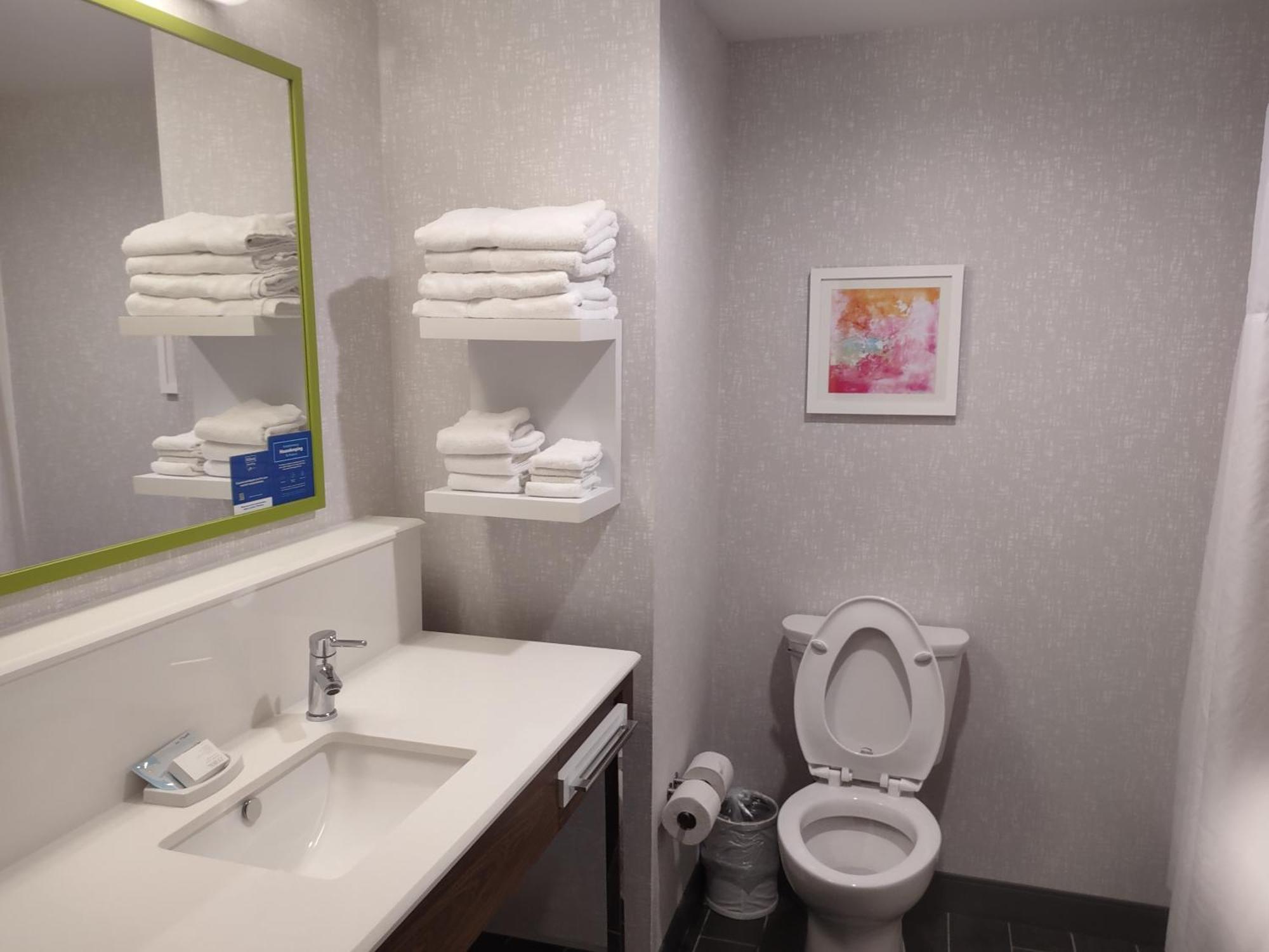 Hampton Inn & Suites Pittsburgh New Stanton Pa Ngoại thất bức ảnh