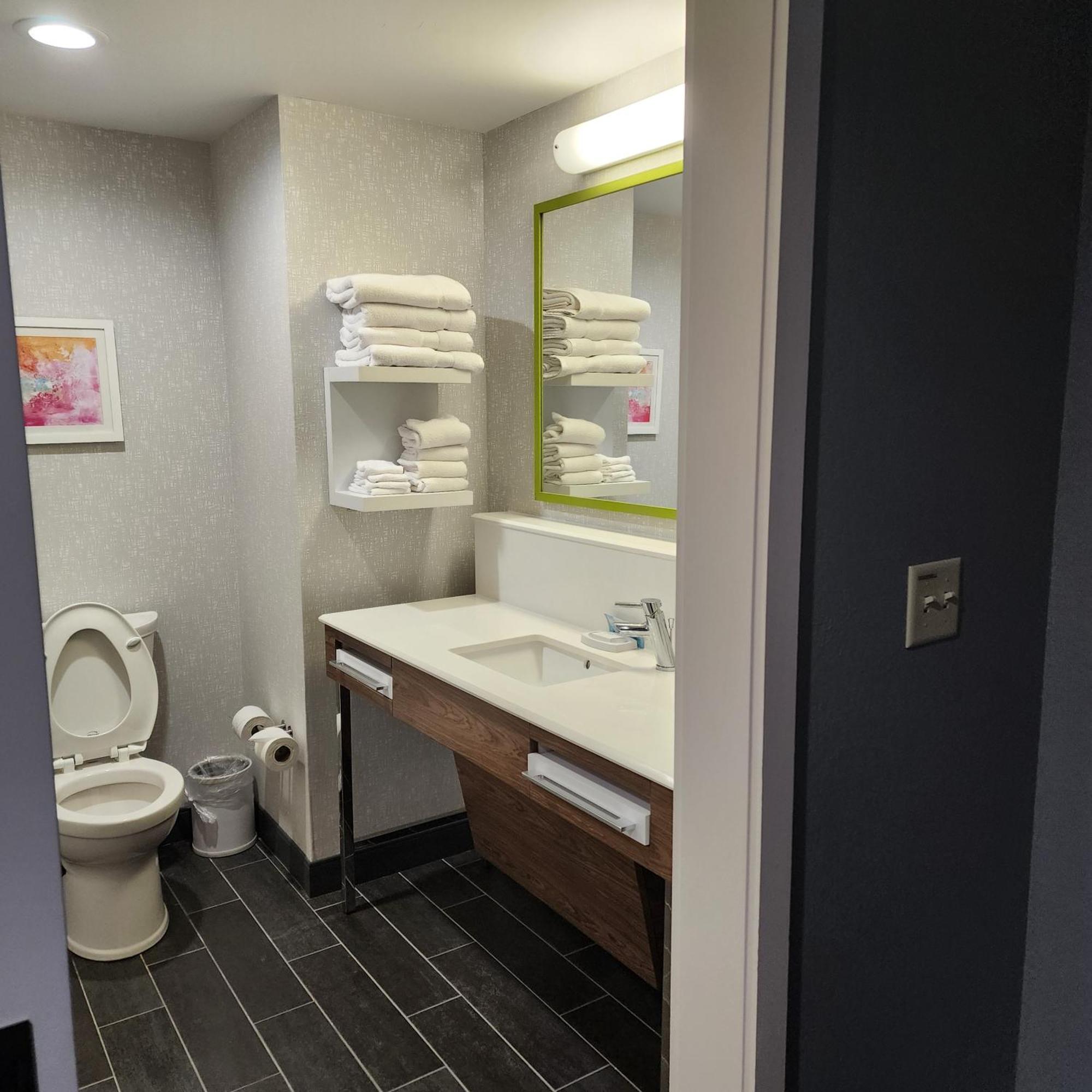 Hampton Inn & Suites Pittsburgh New Stanton Pa Ngoại thất bức ảnh