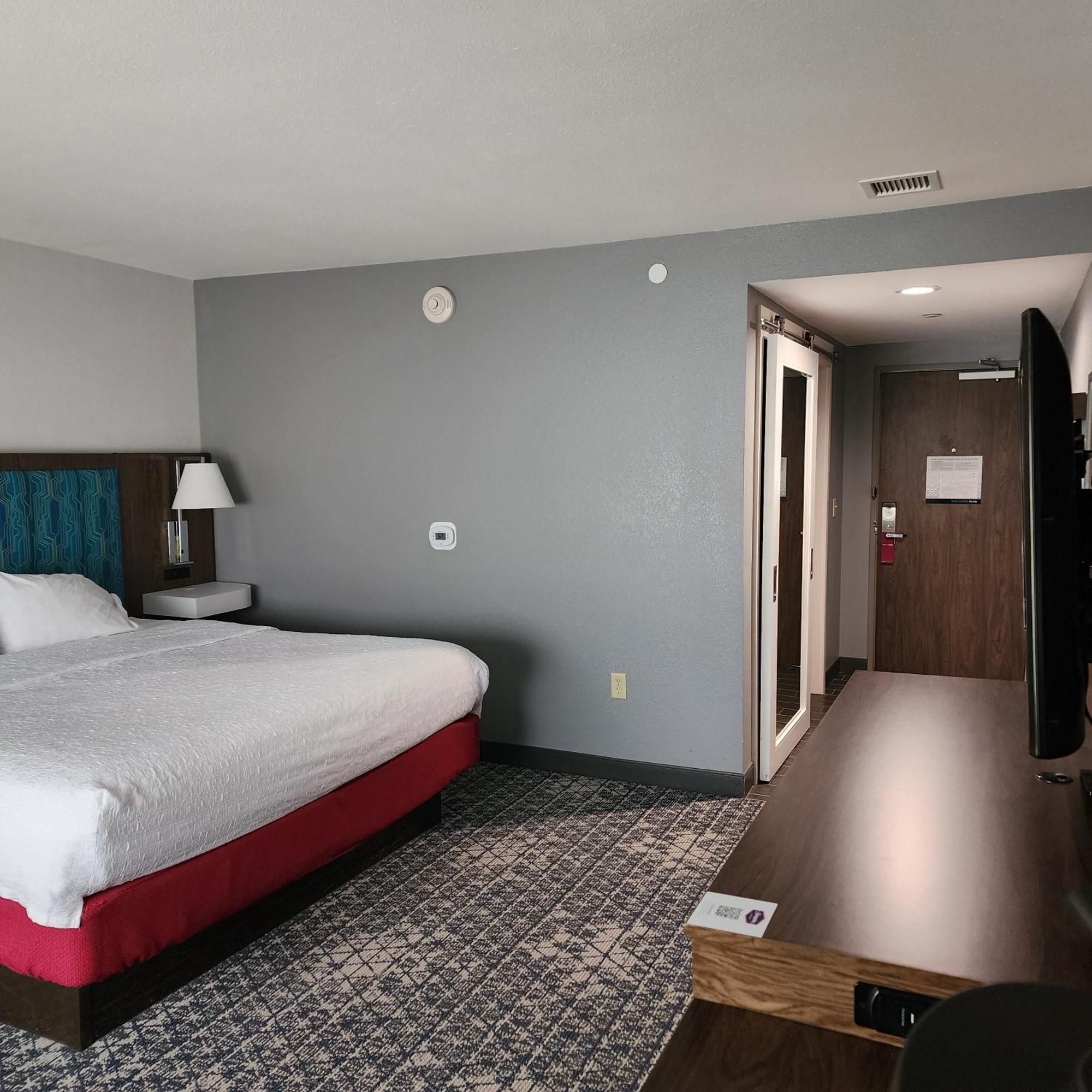 Hampton Inn & Suites Pittsburgh New Stanton Pa Ngoại thất bức ảnh