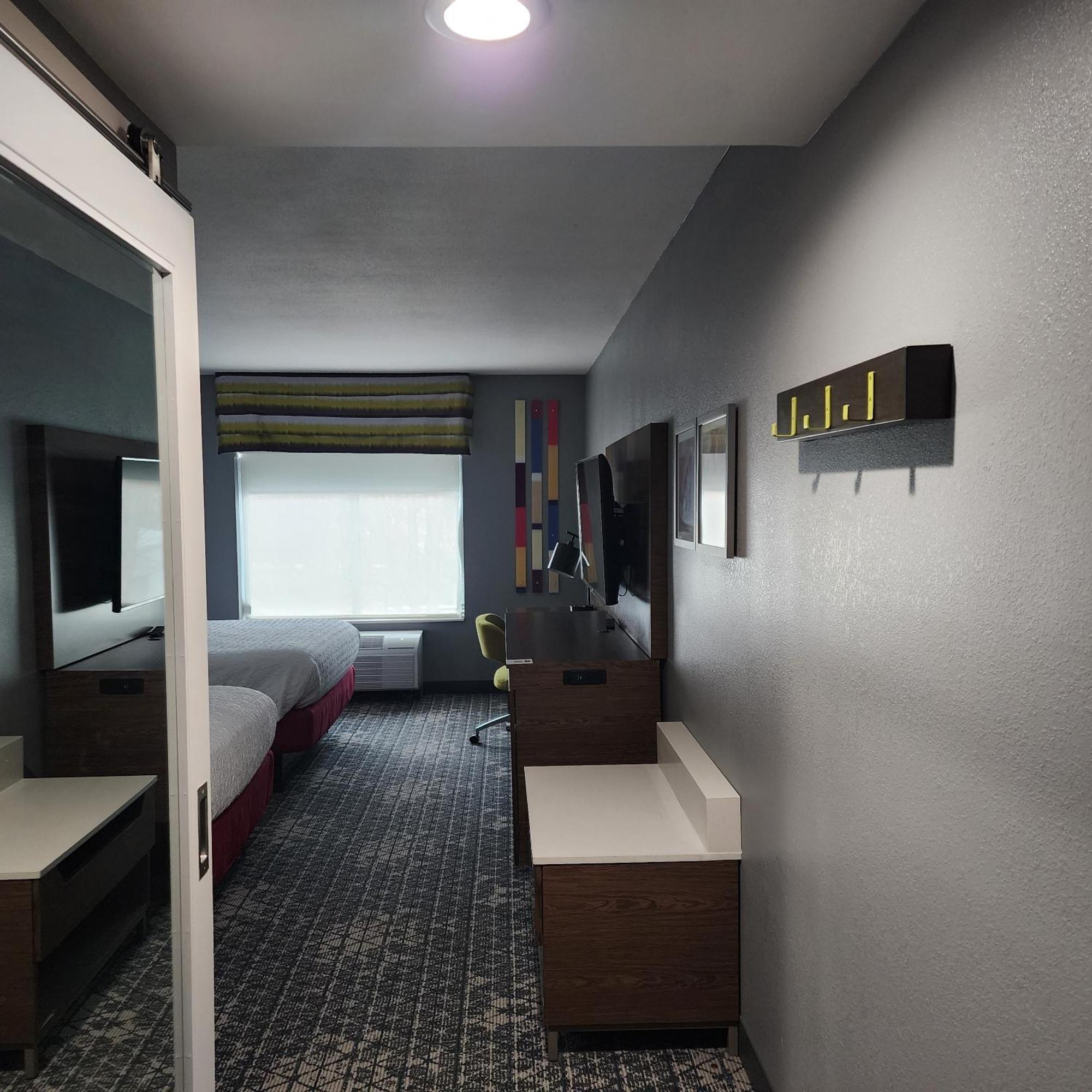 Hampton Inn & Suites Pittsburgh New Stanton Pa Ngoại thất bức ảnh