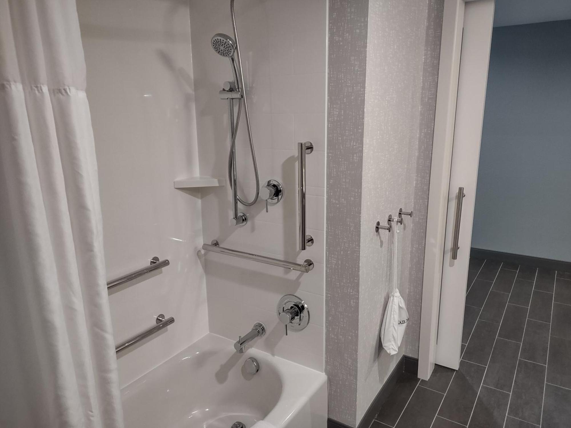 Hampton Inn & Suites Pittsburgh New Stanton Pa Ngoại thất bức ảnh